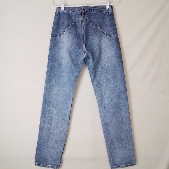 Brandy‎ Melville J Galt Mid Rise Button Fly Jeans Size Small in Med Wash Denim - Picture 2 of 14